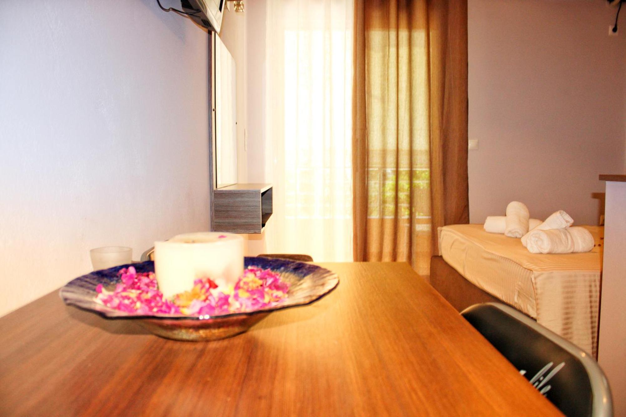 Studio Beleri Himare Exterior foto